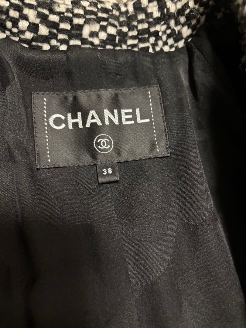 CHANEL ロングコート ツィード　ぴこりんです。
