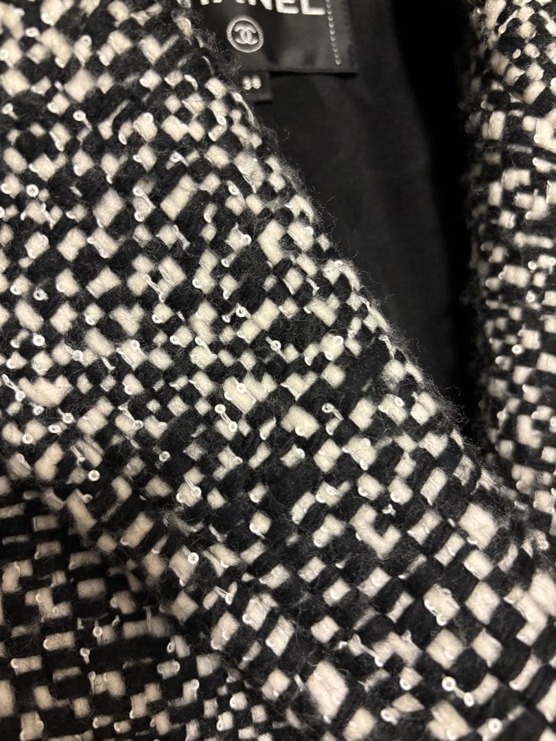 CHANEL ロングコート ツィード　ぴこりんです。