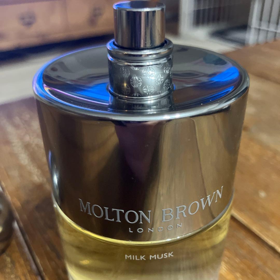 Molton Brown ミルクムスク オードトワレ