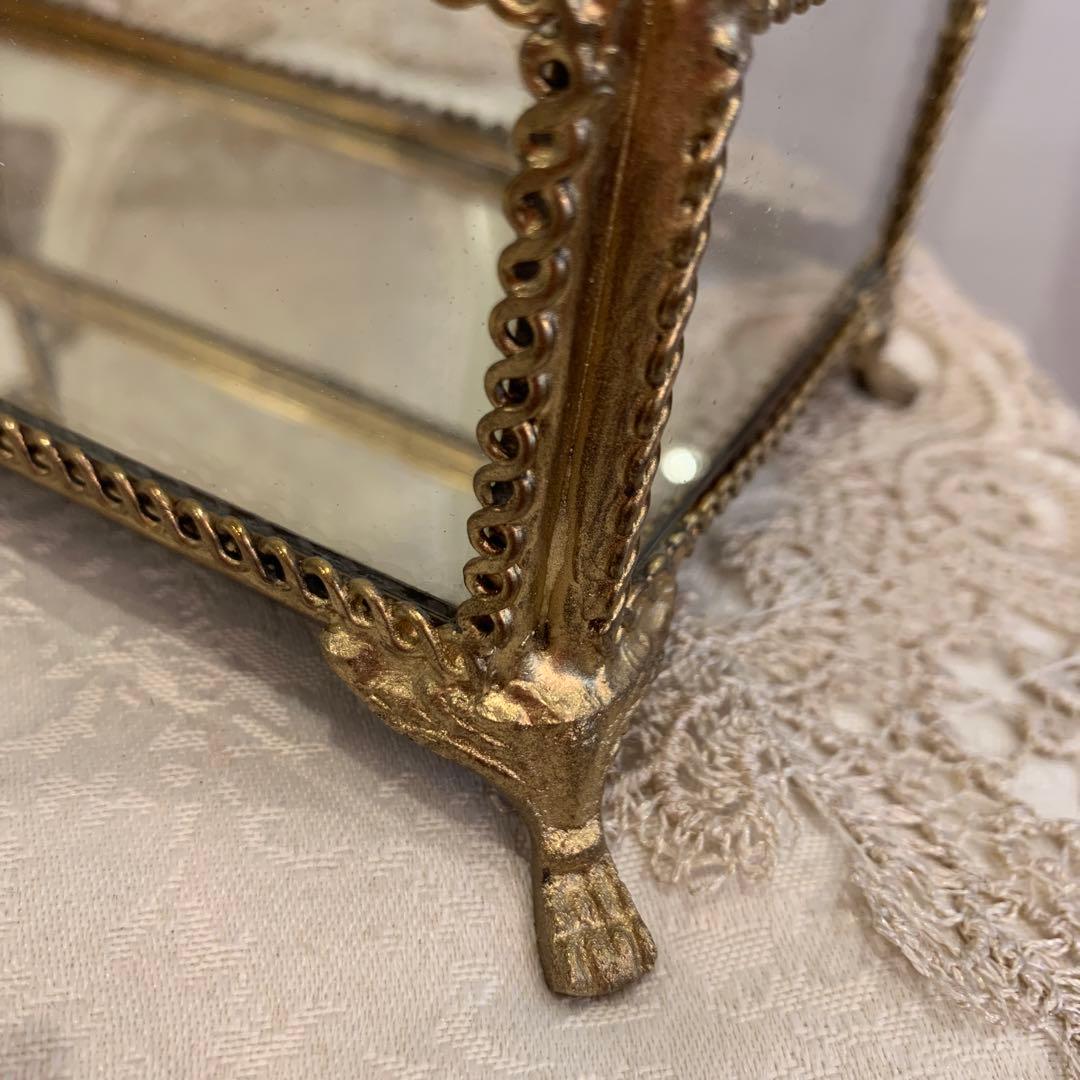 猫足＆真鍮ガラスのジュエリーボックス