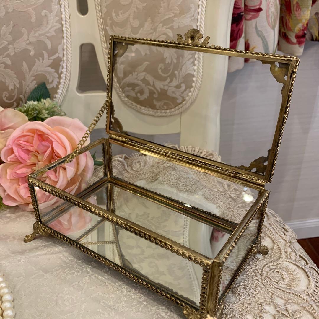 猫足＆真鍮ガラスのジュエリーボックス