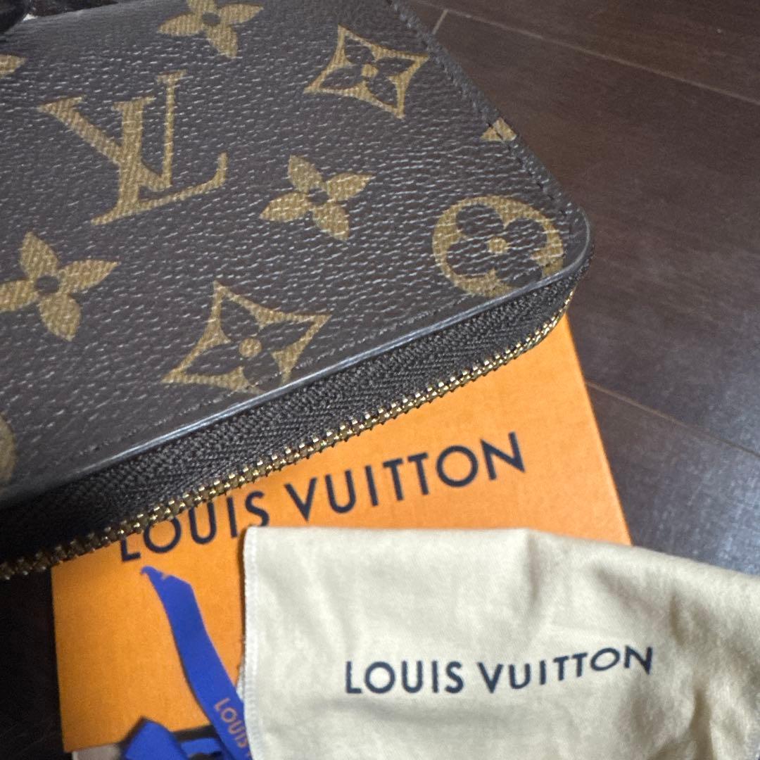 ヴィトン ヴィヴィエンヌ ケース パース 日本限定