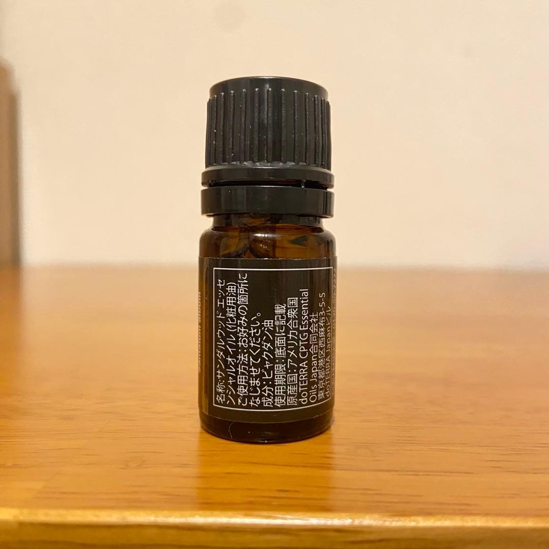【お値下げ♡新品】　doTERRA サンダルウッド 5mL