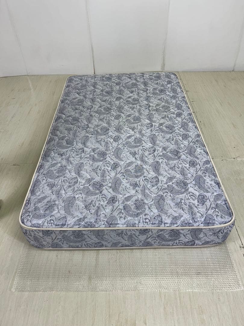 シモンズ　ゴールデンバリューセミダブルマットレス