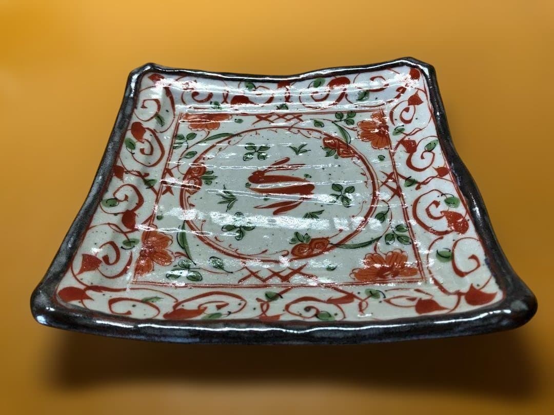 九谷焼 手描赤絵兎四角”中皿” 10客 ※バラ売り・アソート売り可