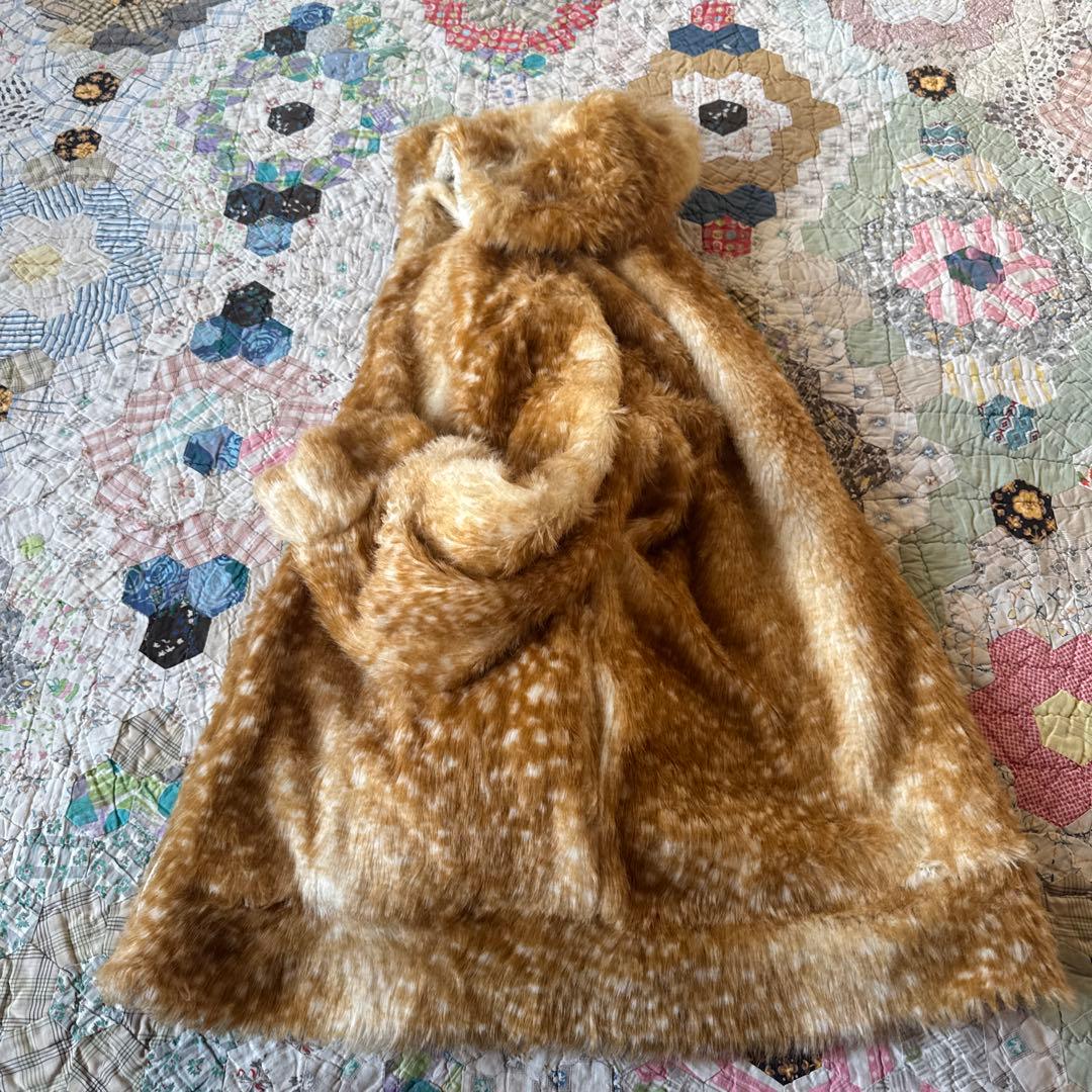 ツモリチサト　TSUMORI CHISATOバンビ柄　フェイクファー