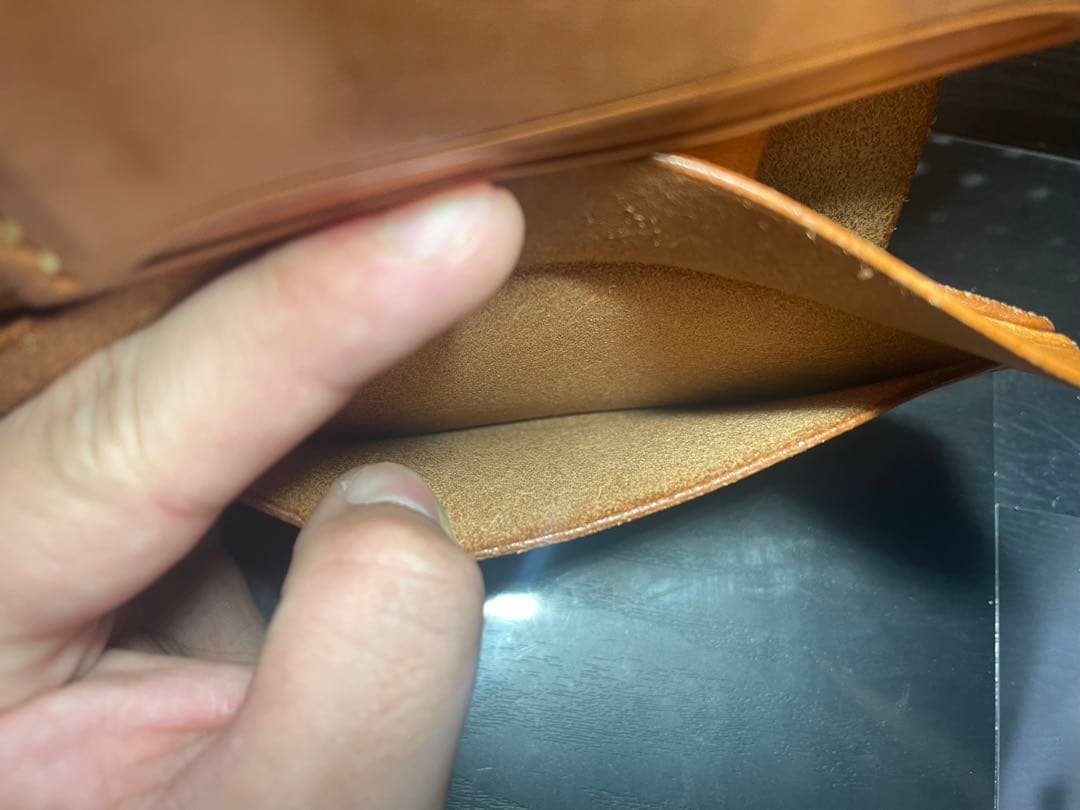 C・A・P ミドルサイズ 革財布