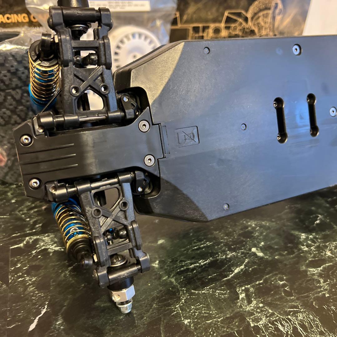 タミヤ XV-02PRO ランチアデルタインテグラーレボディ付き(未塗装)