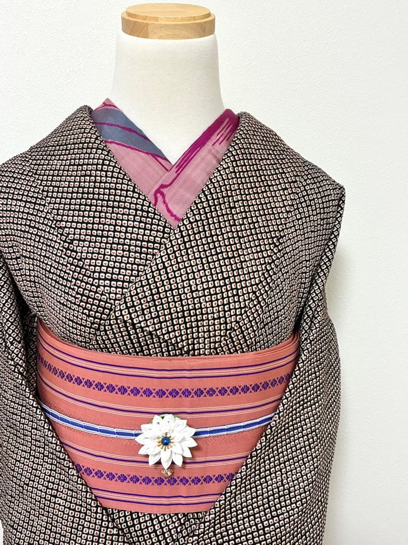 袷　小紋　鹿の子絞り　黒×赤　裄65cm 正絹　おまけ付き