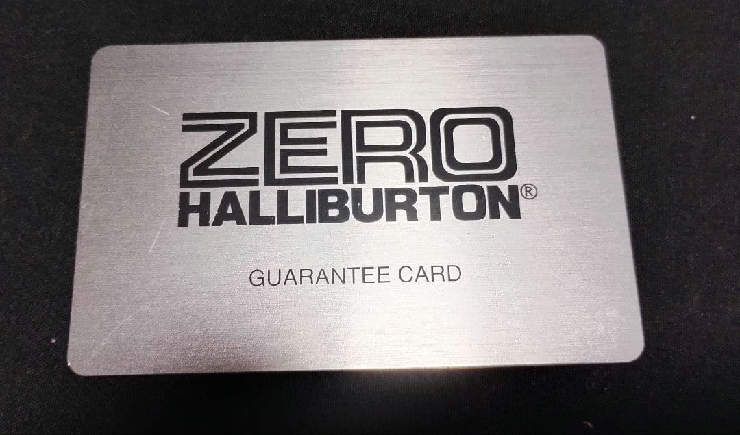 美品✨️　希少　ZERO HALLIBURTON ゼロハリバートン 眼鏡ケース