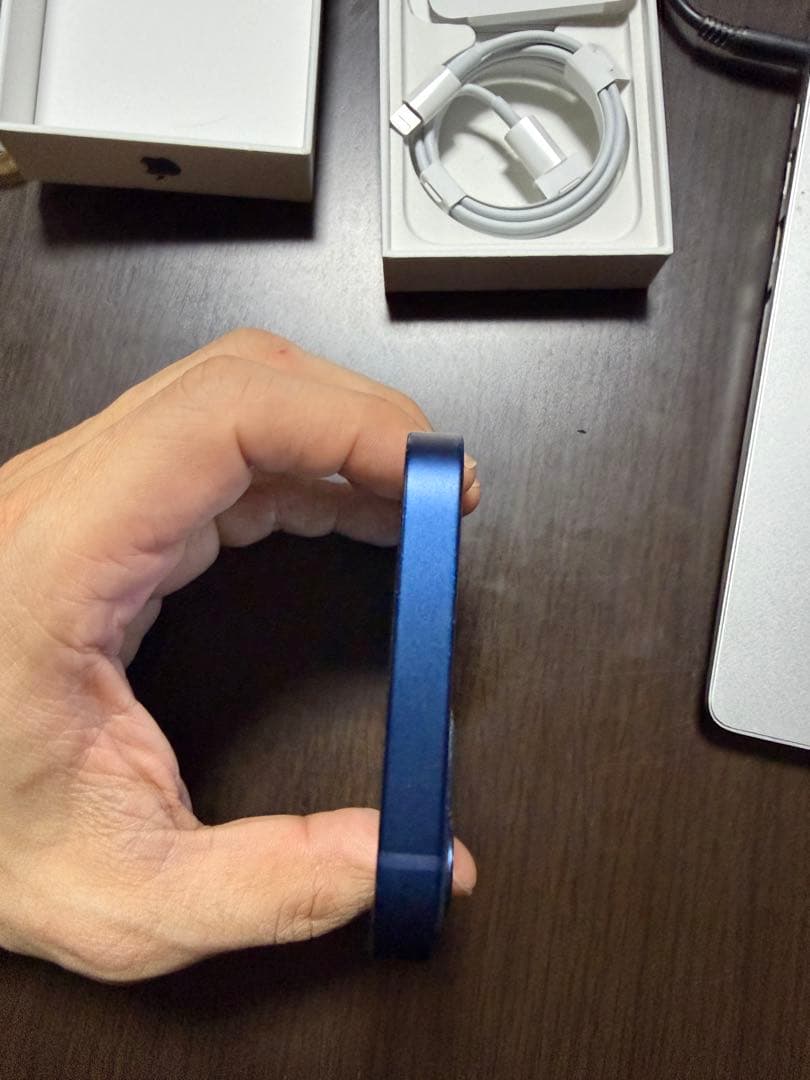 iPhone 12 mini ネイビー 64GB バッテリー86%