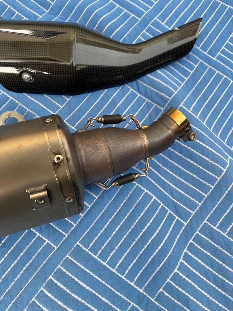  C400GT C400X マフラー　Akrapovic