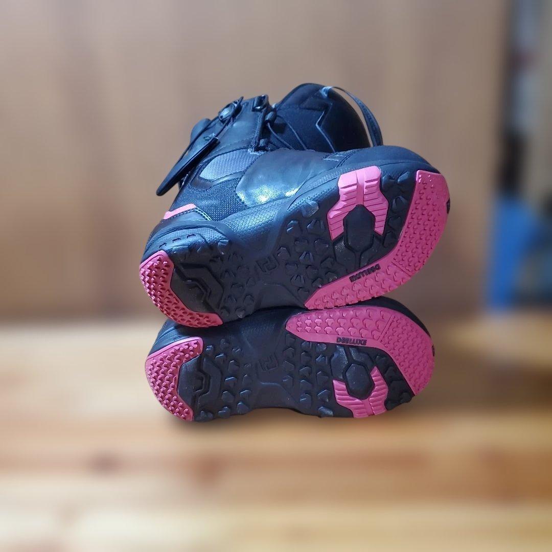 2回使用！DEELUXE スノーボードブーツ 21.5cm! 26171