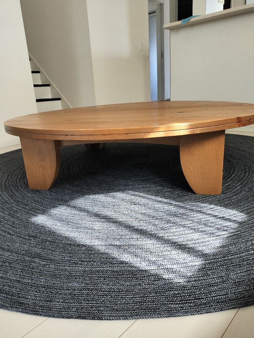 ACTUS　円形木製センターテーブル　140センチ