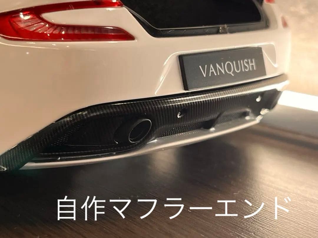 オートアート 1/18 アストンマーチン ヴァンキッシュ