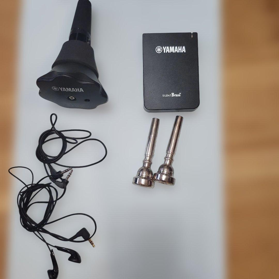 Yamaha YTR-3335 トランペット　+　サイレントブラス