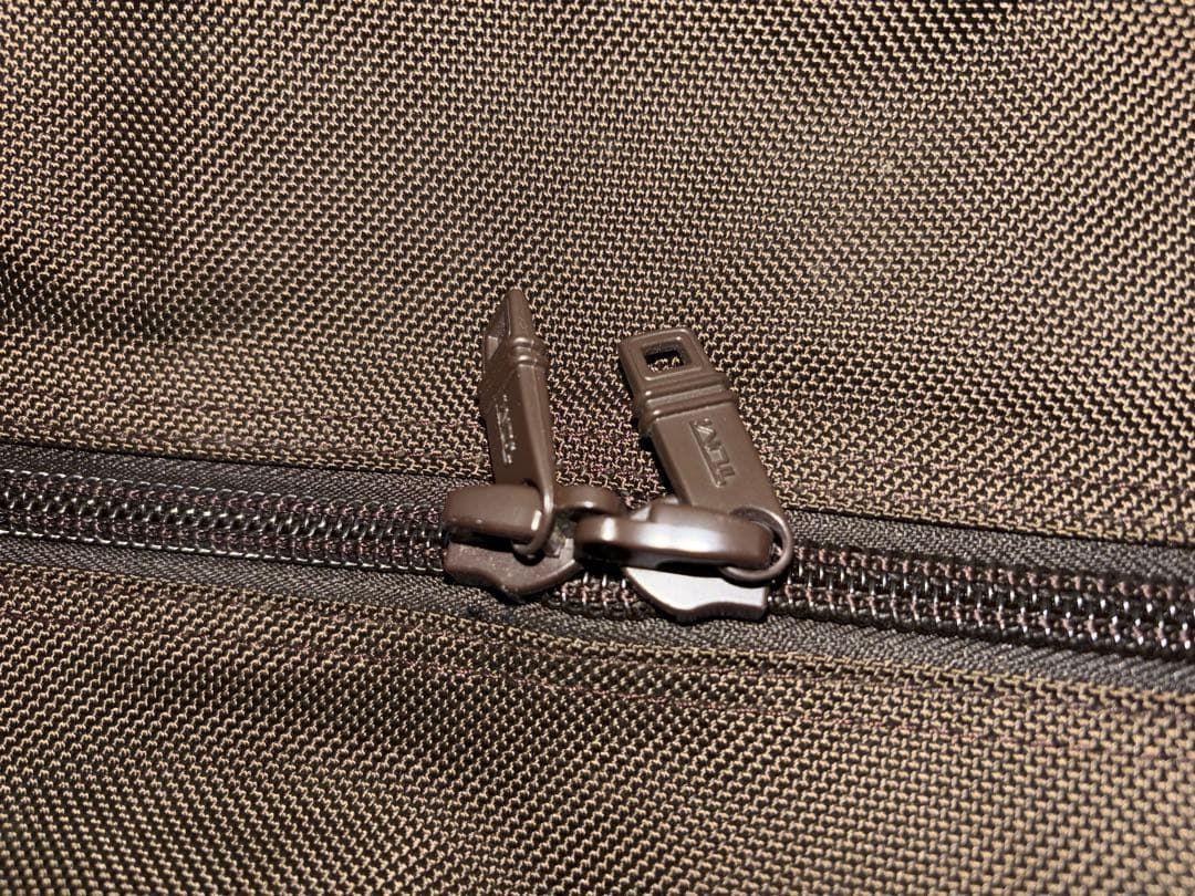 TUMI ボストンバッグ ブラウン