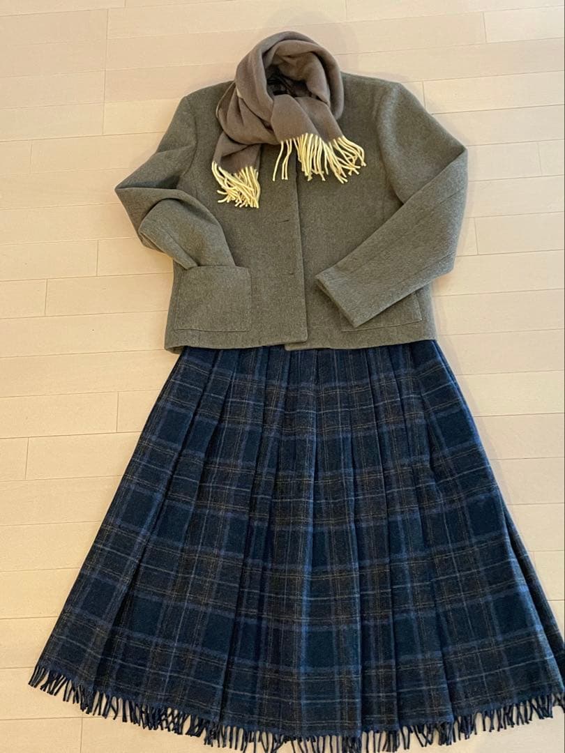 マドモアゼルノンノン　ウールジャケット　一枚仕立て　裏地チェック柄