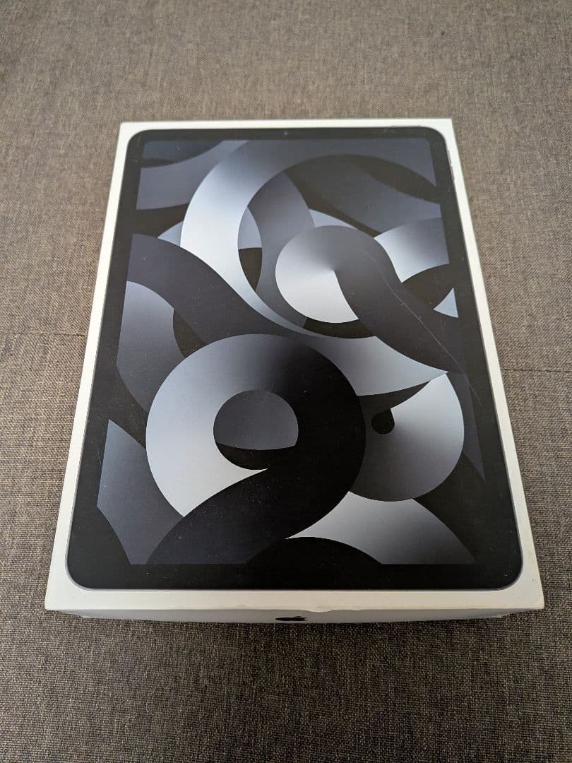 Apple iPad Air (第5世代) 64GBスペースグレー 箱付き