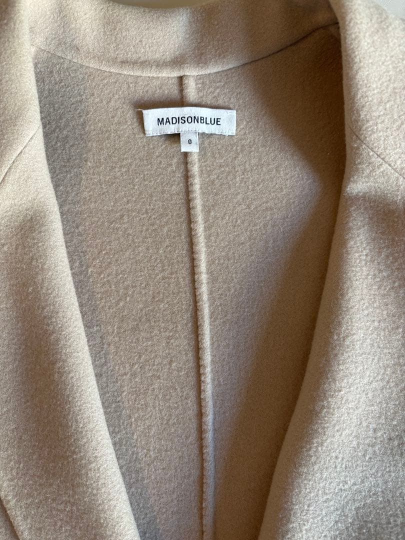【美品】MADISONBLUE　パール　ロングコート　ライトベージュ