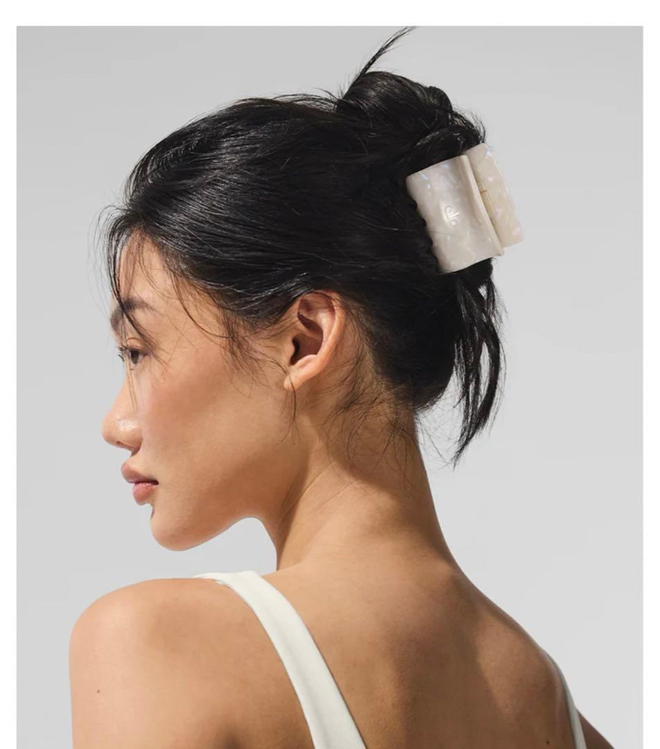 【新品】alo ヘアクリップ 2p ホワイト+ブラウン 計3個