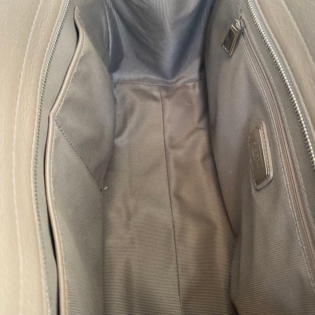 バッグ FURLA college