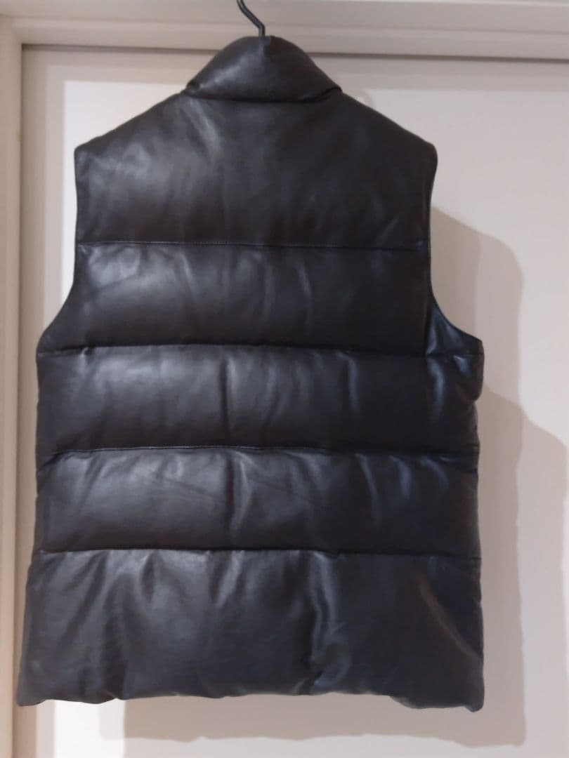 GREEN LABEL RELAXING 羊革 ダウンベスト Lサイズ　黒