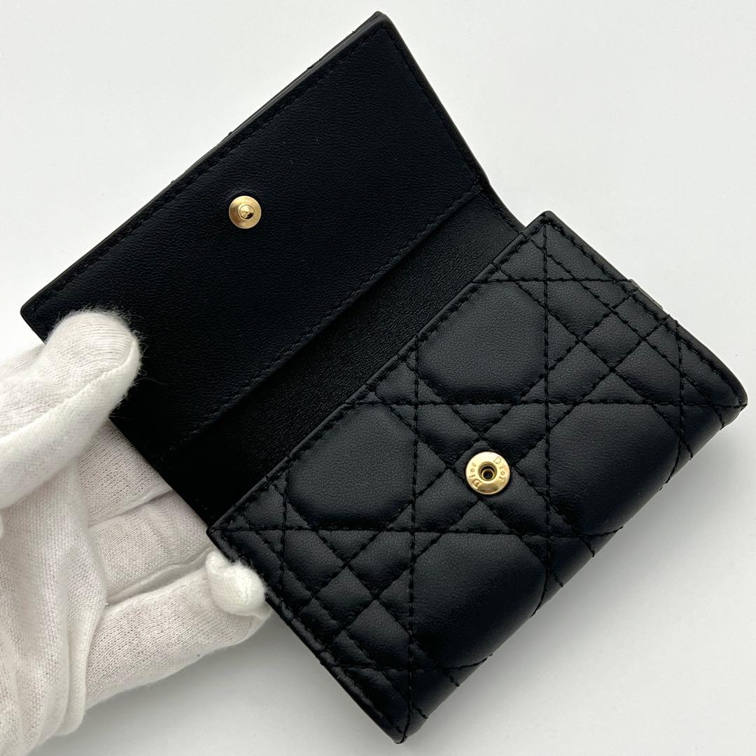 【極美品】DIOR Miss Dior キーケース カナージュ チャーム 黒