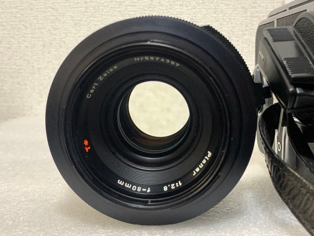 フィルムカメラ HASSELBLAD 2000FC Planar 1:2.8 80mm