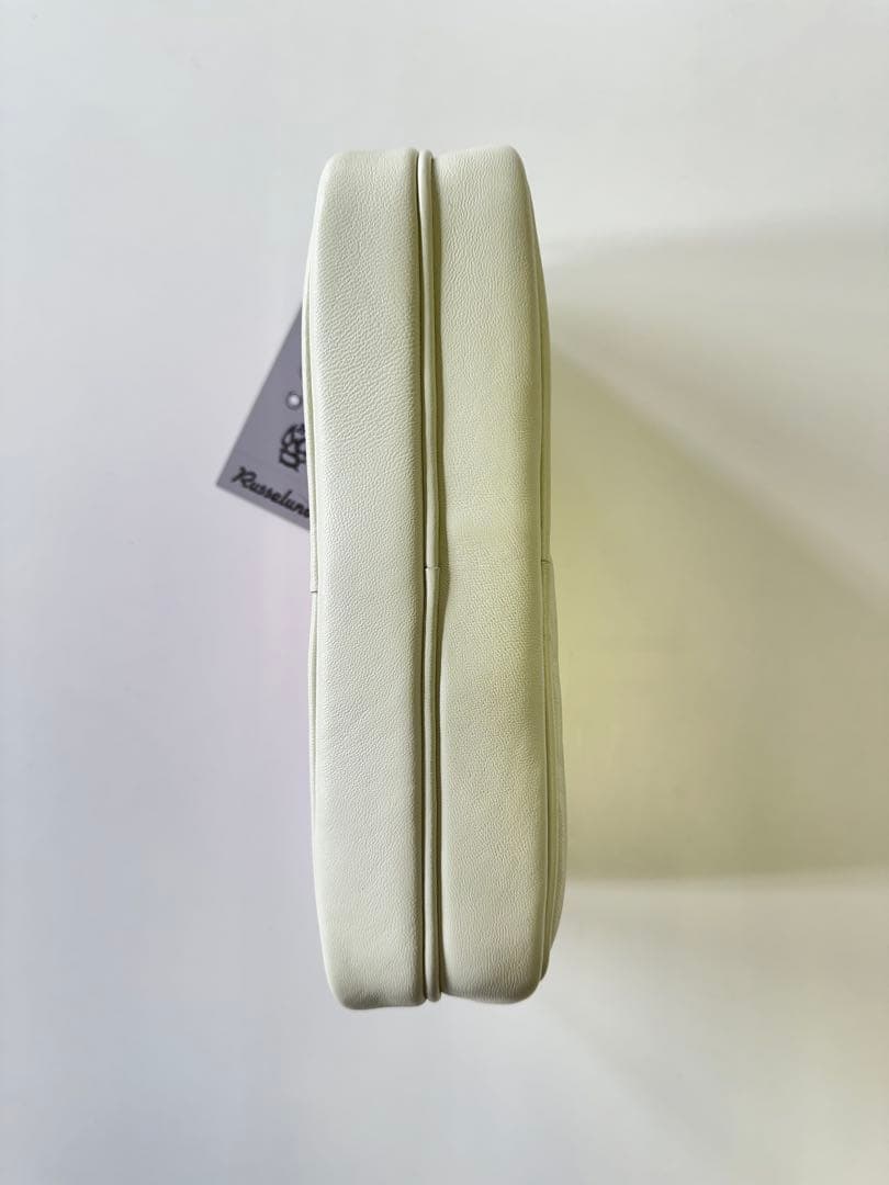 【新品未使用】ポーチ(縦:16cm横:29cmマチ:8cm) ラッセルノ1564