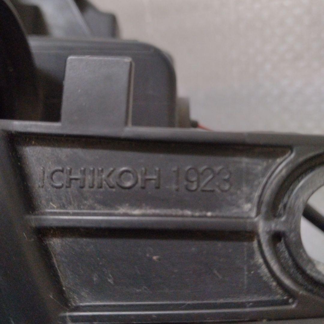 インプレッサ左ヘッドライト