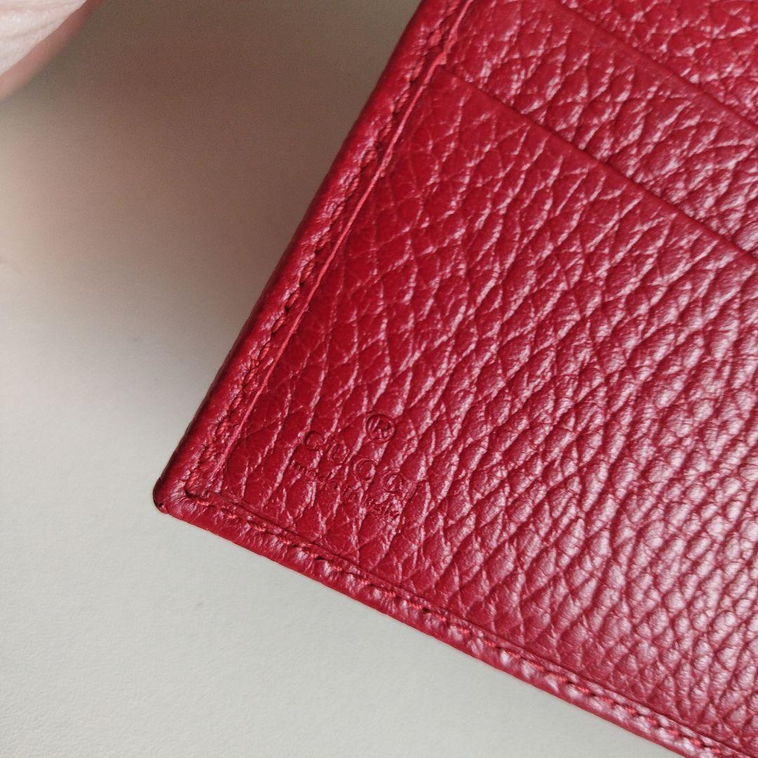 GUCCI赤財布