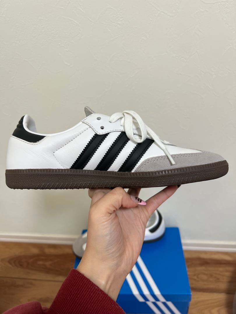 adidas Samba ホワイト/ブラック