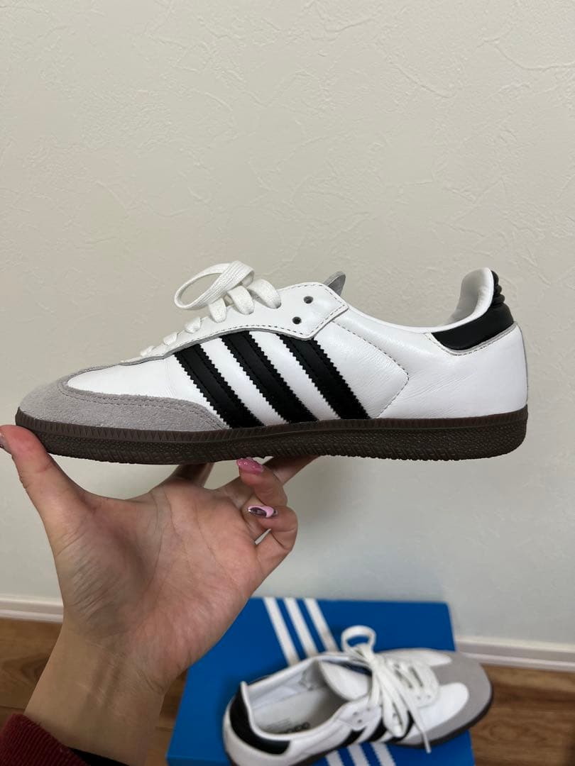adidas Samba ホワイト/ブラック