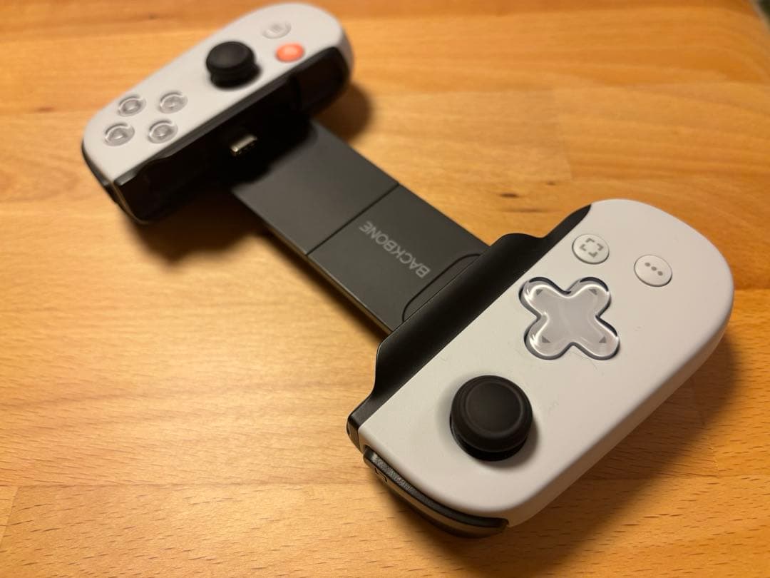 BACKBONE One ( USB-C ) ケース付き