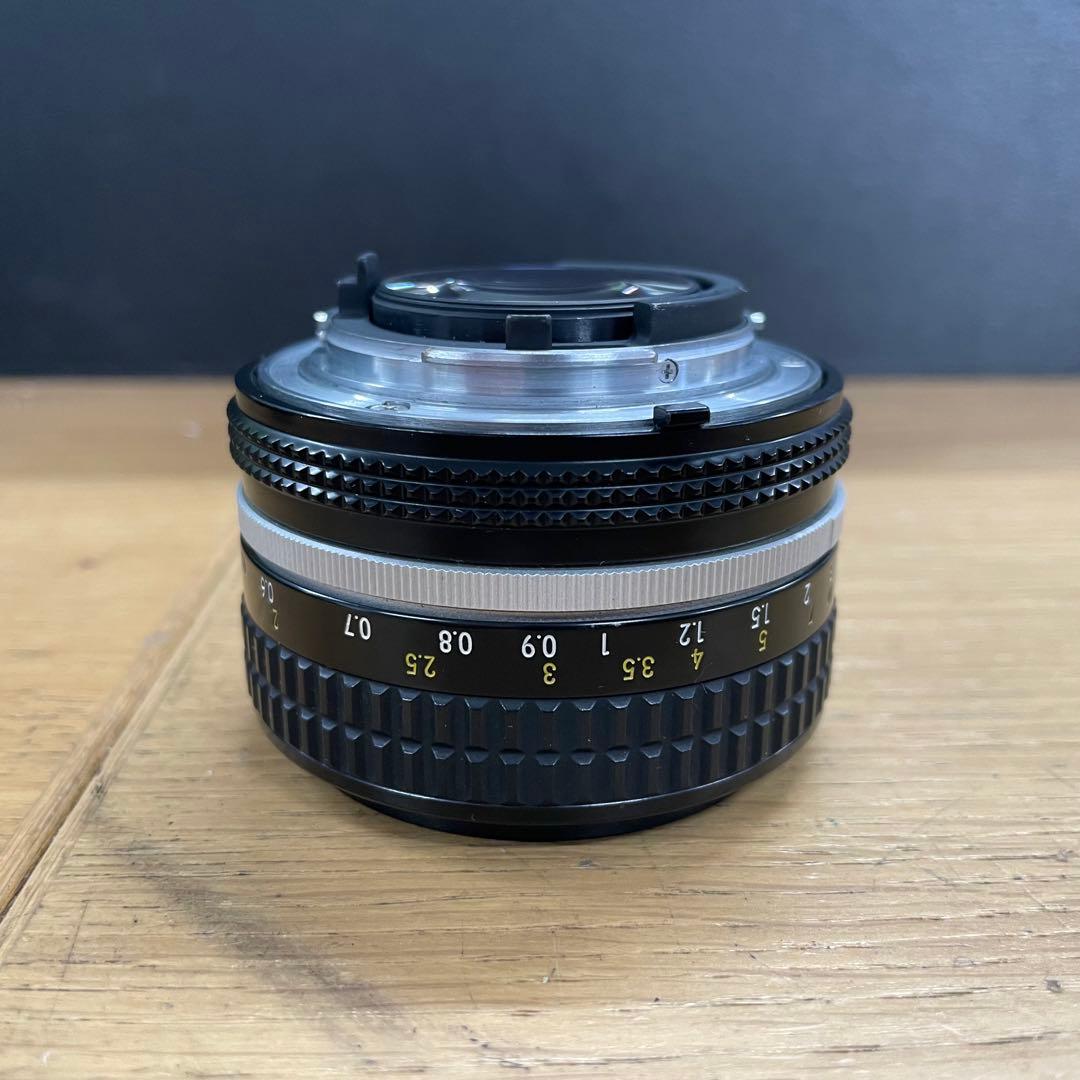 Nikon Nikkor 50mm F1.4 Ai 単焦点レンズ