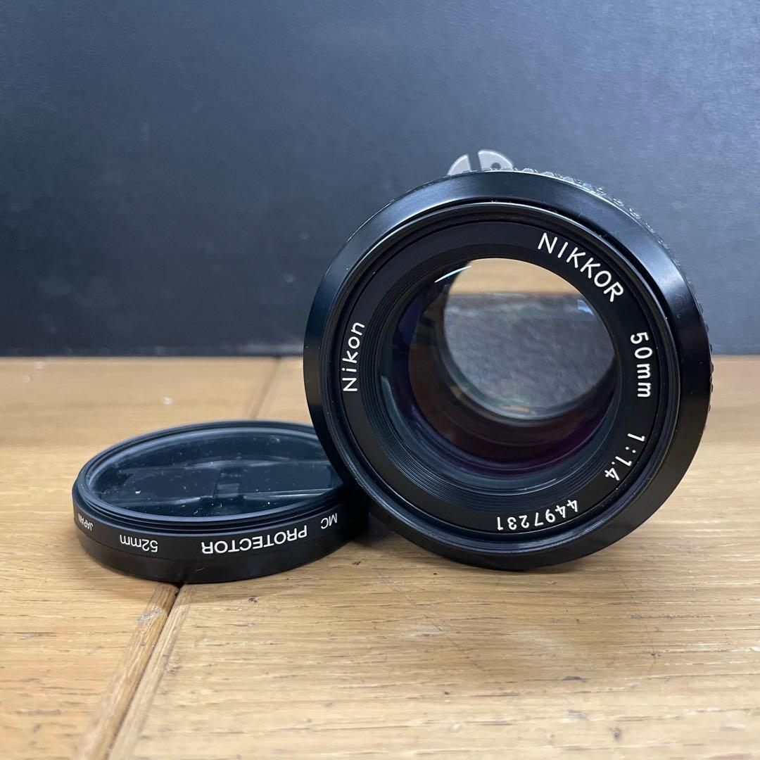 Nikon Nikkor 50mm F1.4 Ai 単焦点レンズ