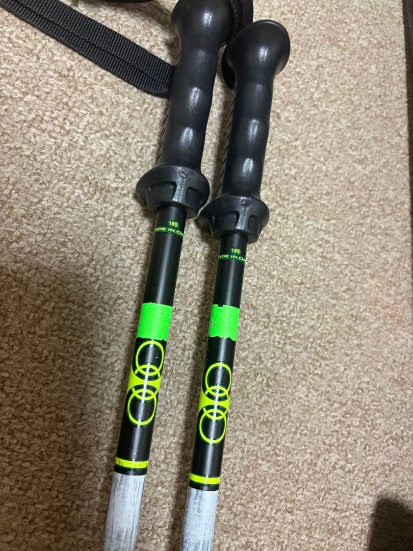 Hart スキー板 Tyrolia ビンディング付き、ストック付き、ケース付き