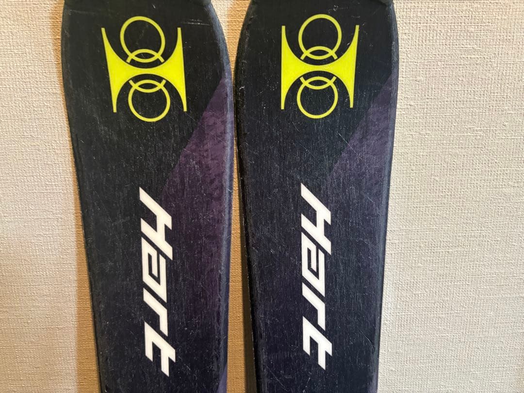 Hart スキー板 Tyrolia ビンディング付き、ストック付き、ケース付き