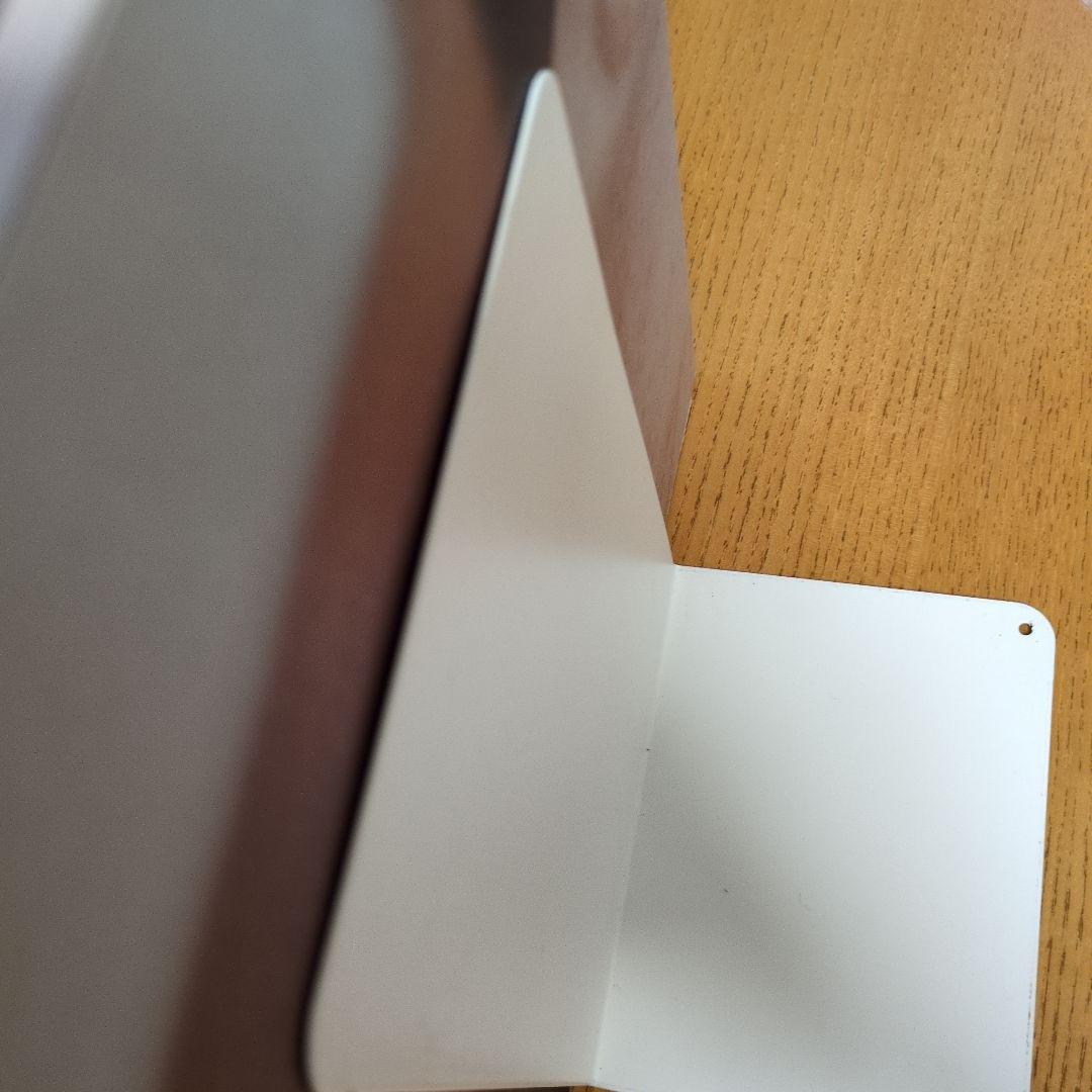 B8 blue　川内倫子市川実日子小西真奈美