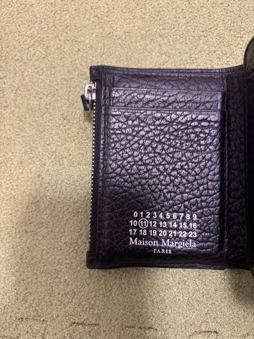 MAISON MARGIELA メゾンマルジェラ三つ折り財布　黒