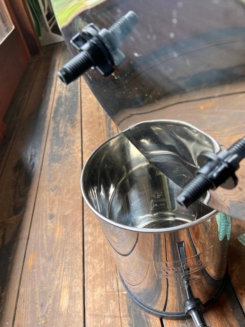 BERKEYバーキー水フィルターシステム保持容量：1.5ガロン（5.7リットル）