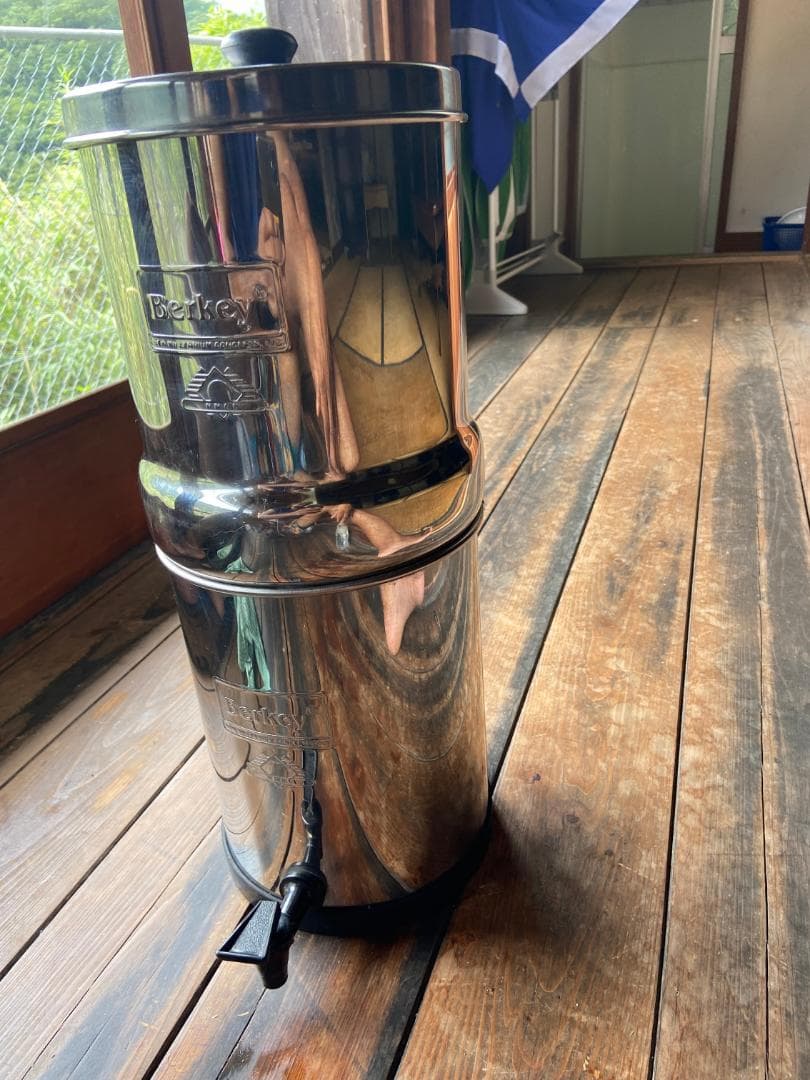 BERKEYバーキー水フィルターシステム保持容量：1.5ガロン（5.7リットル）