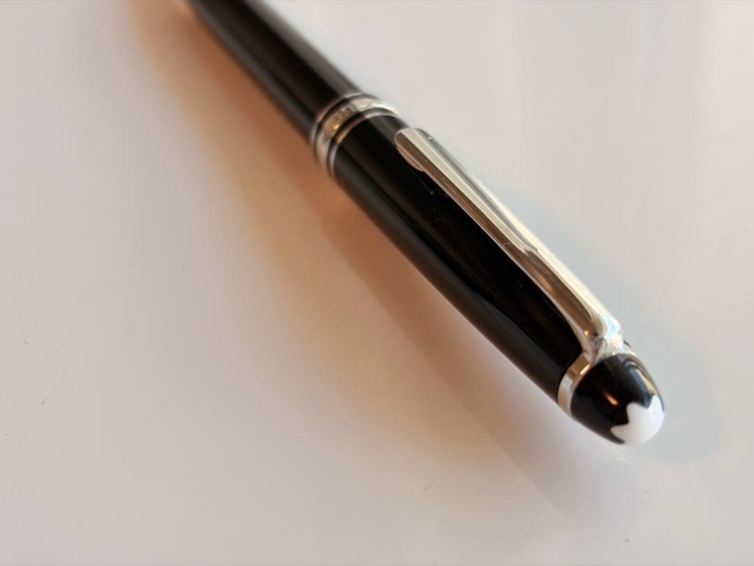 モンブラン　マイスターシュテュック　プラチナ　ボールペン