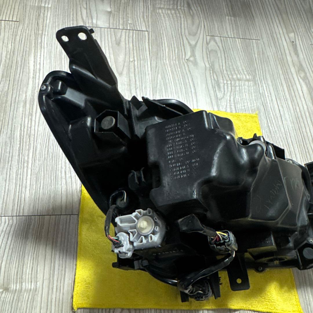 デミオ DJ5FS 左ヘッドライト LED