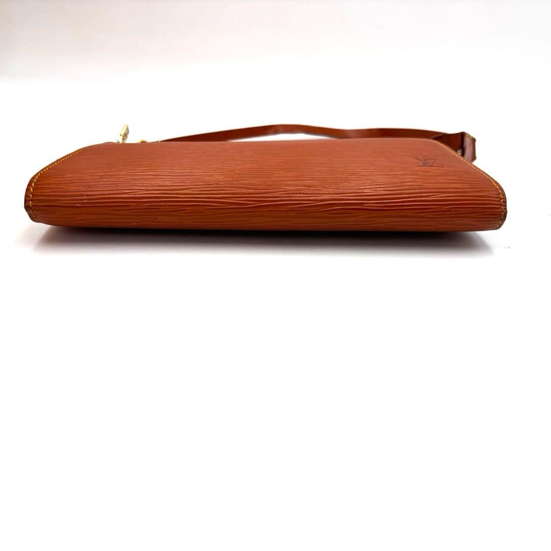 ルイヴィトン M40778 エピ ポシェット アクセソワール ポーチ ブラウン