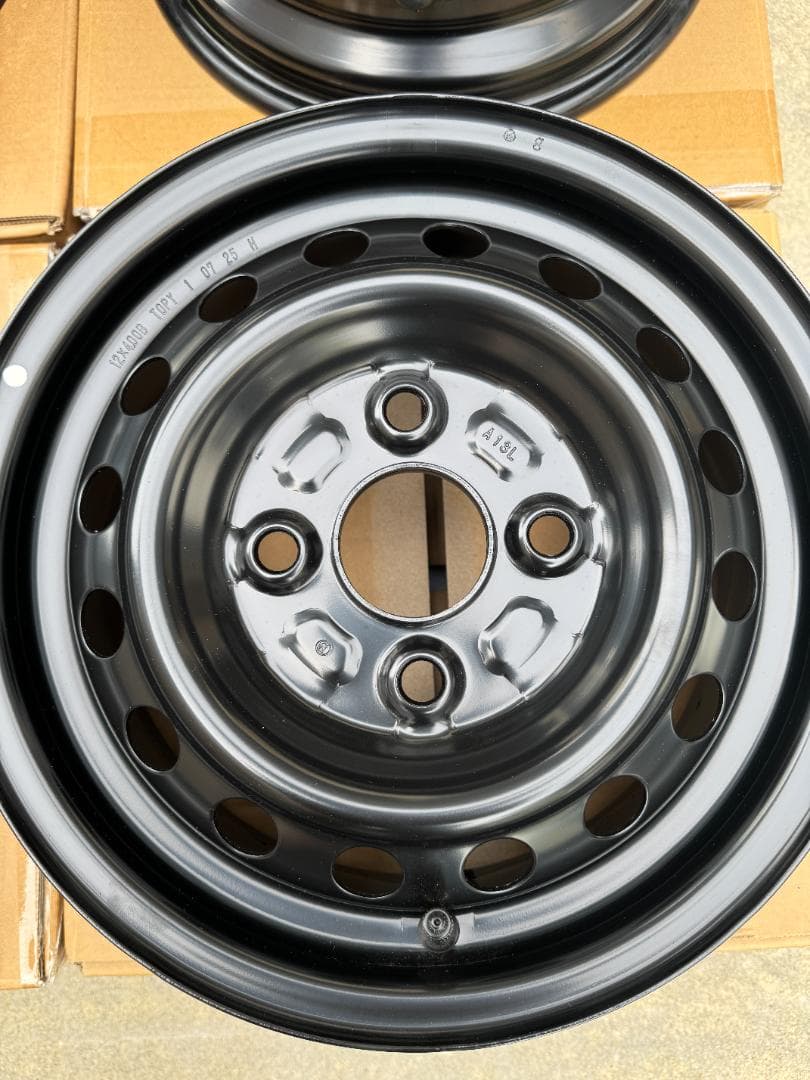 ☆新車外し ダイハツ アトレー　純正ホイール 12インチ☆