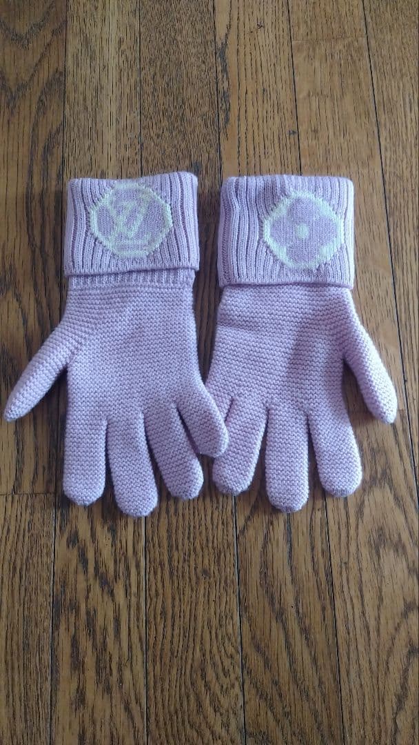 LOUIS VUITTON ピンク ニット手袋