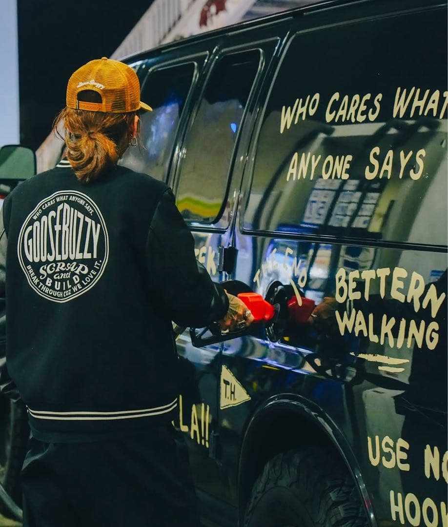 buzzyグースバジースタジャンXL森下直哉