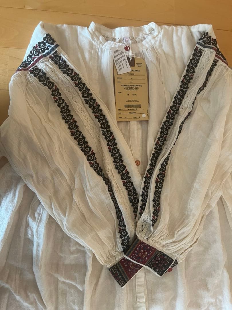 デニム＆ダンガリー　新品タグ付　刺繍ワンピ　01